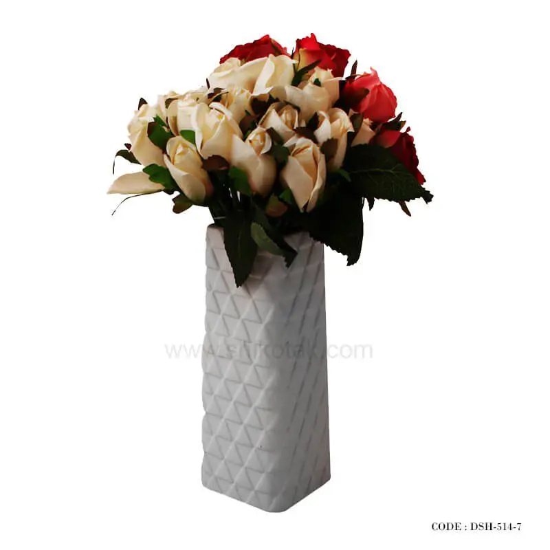 گلدان سرامیکی رومیزی طرح مثلث
